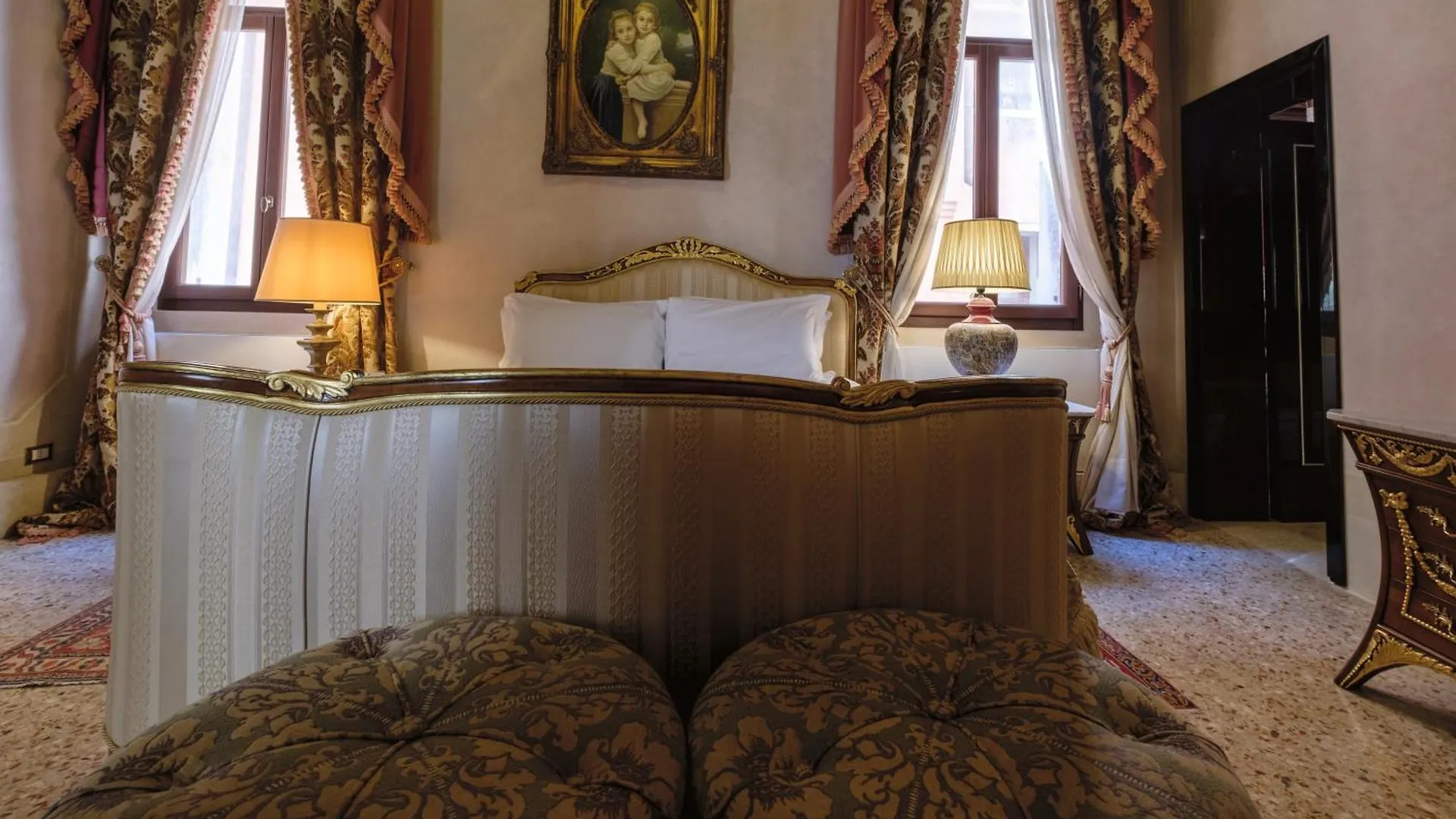 Palazzo Ca' Bernardo By Francesco Molon Hotel Venice Italy