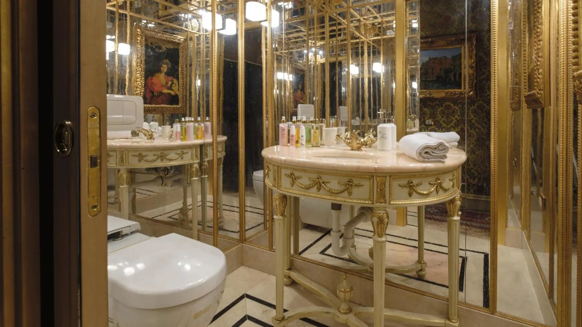 Hotel Palazzo Ca' Bernardo By Francesco Molon à Venise